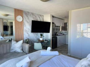 SkyeTide Collection - Monte Blu